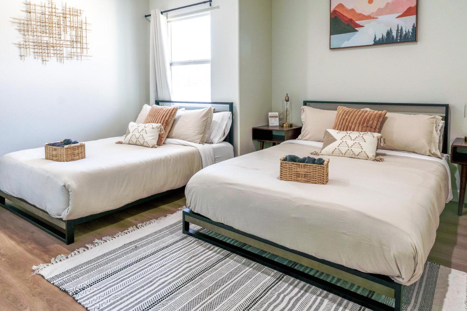 3Br Disney Vila Unit W Parking & Ev - Close To Beaches Midway City Buitenkant foto
